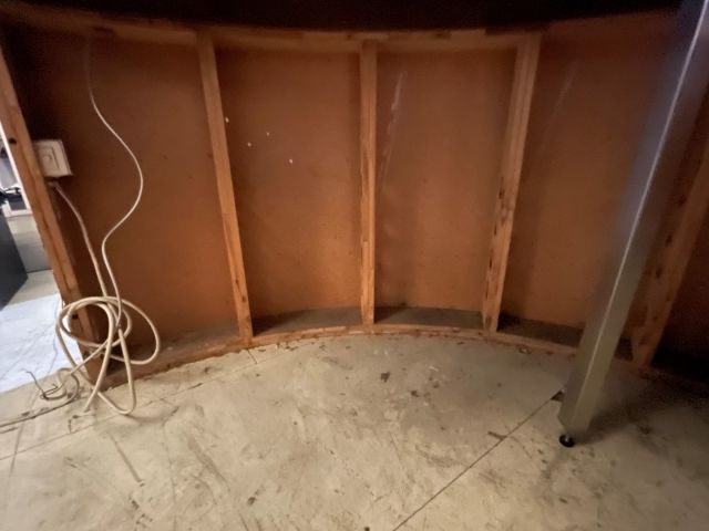 838848-9 Wooden bar counter, 3 chairs, back shelf