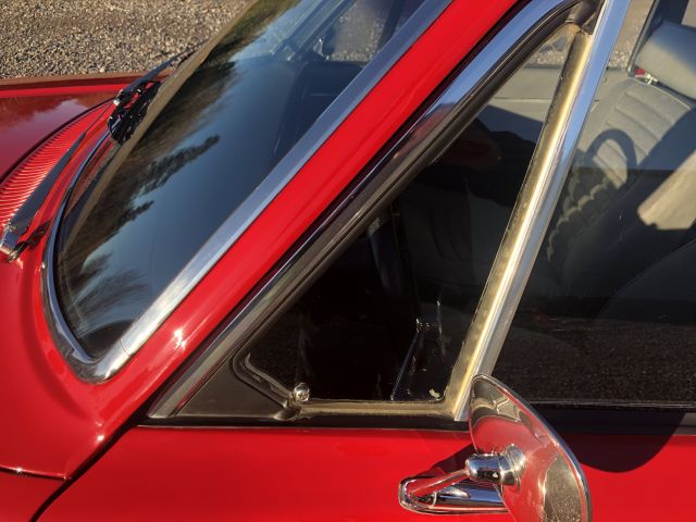 844208-20 Volvo 142 1970