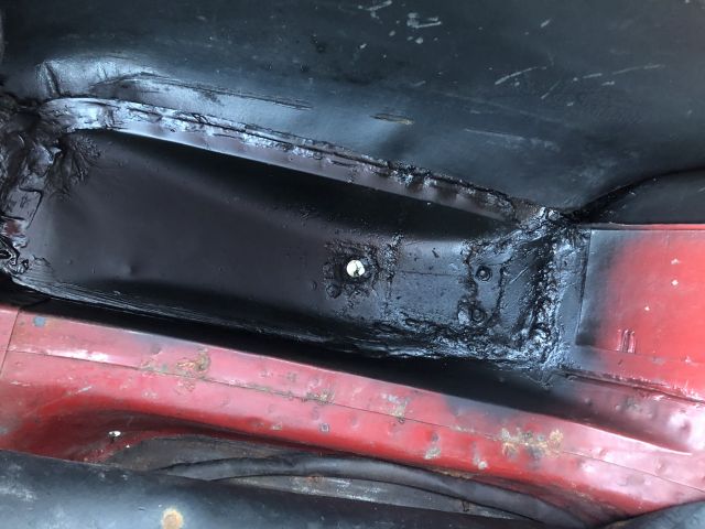 844208-69 Volvo 142 1970