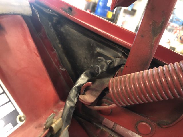 844208-84 Volvo 142 1970