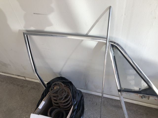 844208-113 Volvo 142 1970