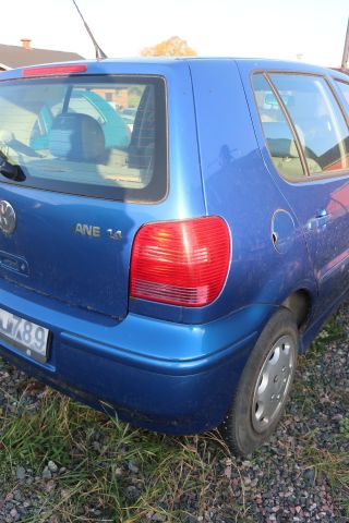 719739-30 Volkswagen Polo 5-door 1.4 Manual, 75hp, 2001 [renovation object]