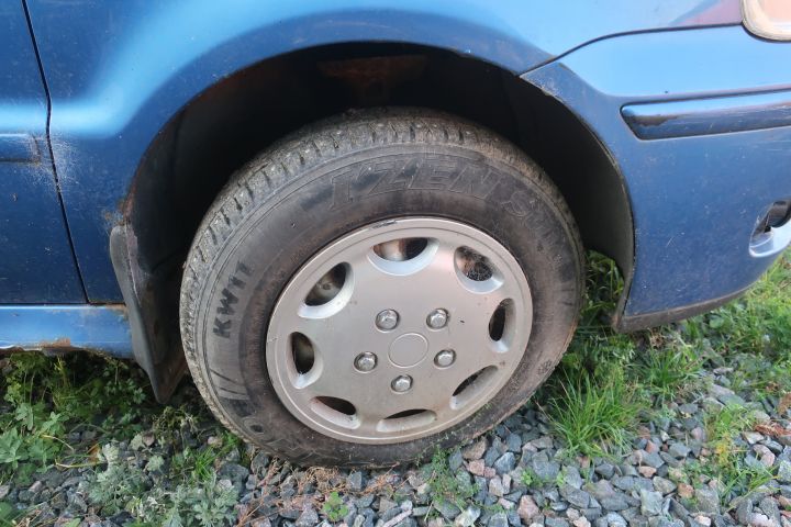 719739-31 Volkswagen Polo 5-door 1.4 Manual, 75hp, 2001 [renovation object]