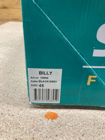 844049-3 Boots Sulman Billy p.45