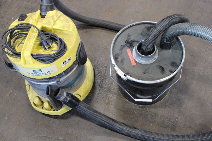 794526-7 Industrial vacuum cleaner with ash bucket, Kärcher A 2054