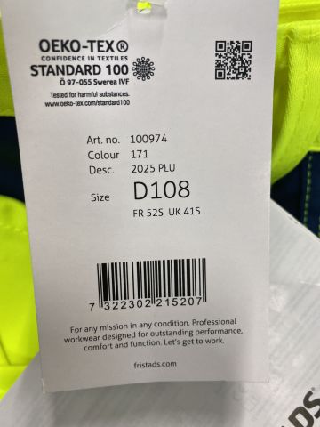 844251-5 Lot with work clothes and gloves etc Fristads, Acode, L.brador