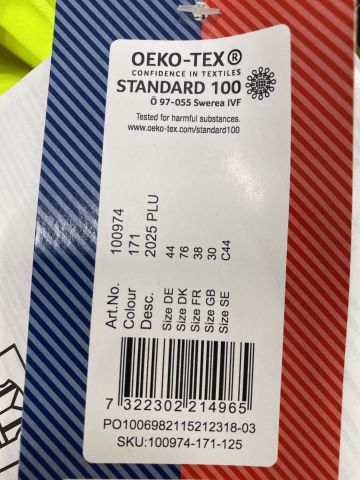 844251-7 Lot with work clothes and gloves etc Fristads, Acode, L.brador