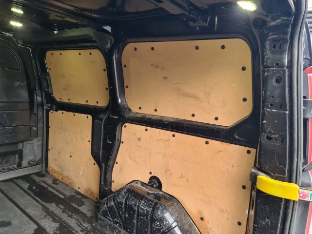 841532-10 Ford FCC Transit Custom, 2014, 99 hp