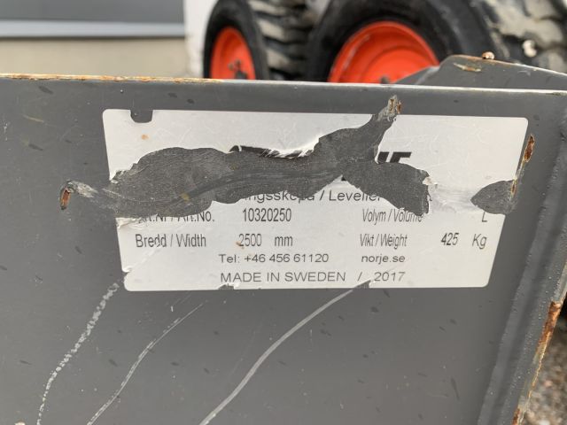 824336-3 Planerskopa Manitou MT 1840