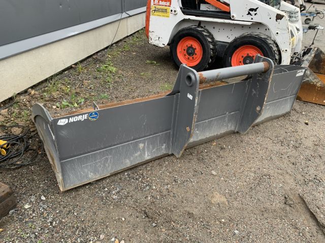 824336-6 Planerskopa Manitou MT 1840