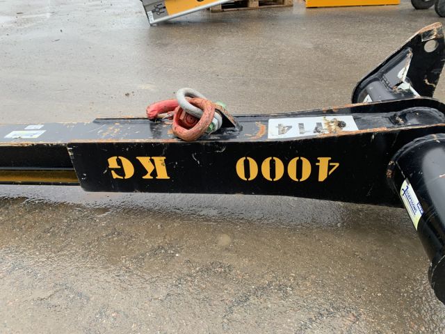 824337-5 Crane arm Manitou MT 1840