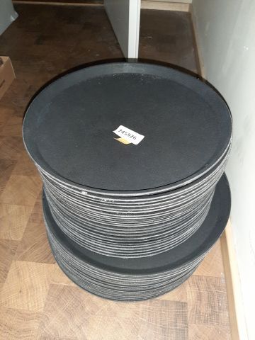 745926-5 Collection of serving trays, wine glasses, glass jars etc.