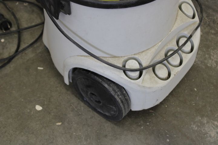 794591-6 Rough vacuum cleaner - LAVOR, GN 18