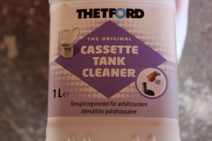 794610-3 Waste tank cleaner - THETFORD, 24 bottles