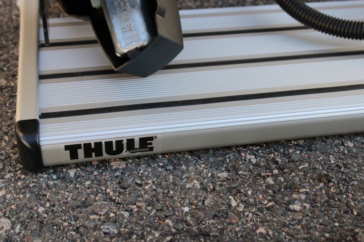 794629-2 Motorized step - Thule One Step V10