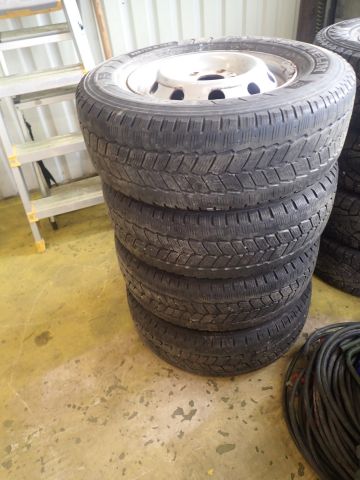 752014-31 Iveco Daily 35S12 Fridge / Freezer car