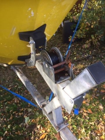 827639-22 Norum 502 Microplus + Trailer (30km / h)