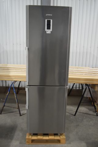 683120-2 Fridge / freezer from SMEG FC370X2PE