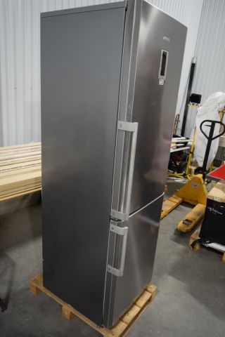 683120-4 Fridge / freezer from SMEG FC370X2PE