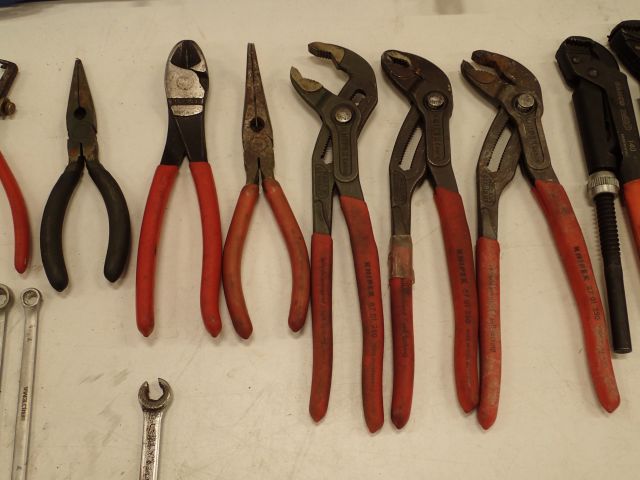 753433-8 Tool