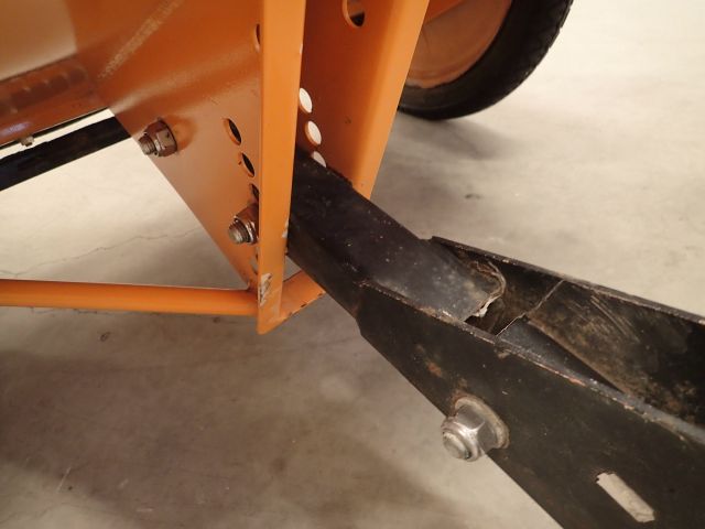 753448-4 Sand & salt spreader Epoke