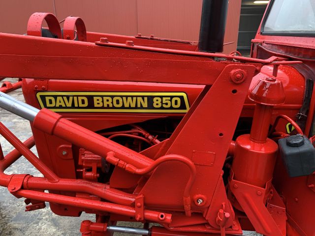 809600-10 Veteran tractor with front loader and snow thrower David Brown 880 -1964