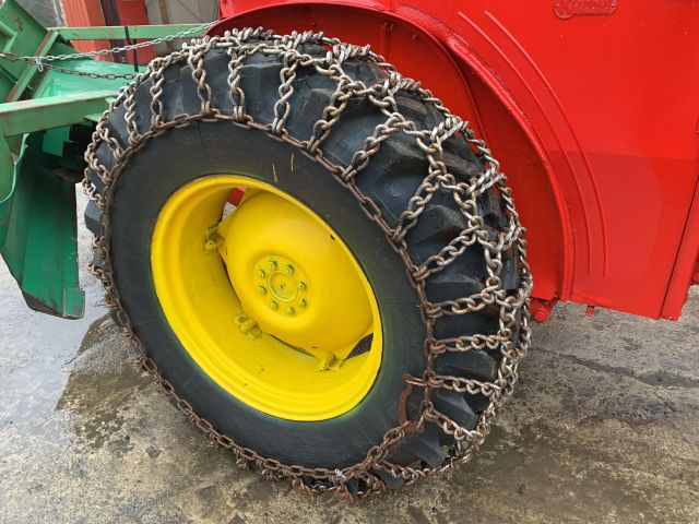 809600-15 Veteran tractor with front loader and snow thrower David Brown 880 -1964