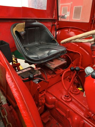 809600-17 Veteran tractor with front loader and snow thrower David Brown 880 -1964