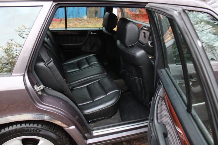830118-26 Mercedes-Benz 200 TE, 1993, 134 hp