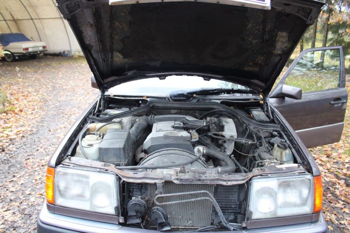 830118-29 Mercedes-Benz 200 TE, 1993, 134 hp