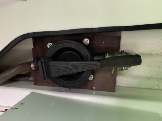 827639-19 Norum 502 Microplus + Trailer (30km / h)