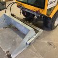827945-14 UPDATED DRIVING HOURS! Utility carrier Stiga Titan 32H (-2010) with accessories