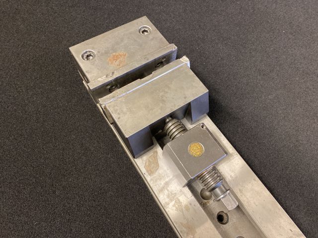 845700-3 Machine vice Bison 150mm