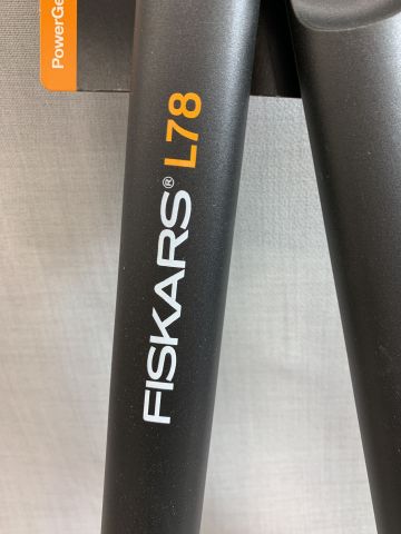 846144-3 Grensax Fiskars L78