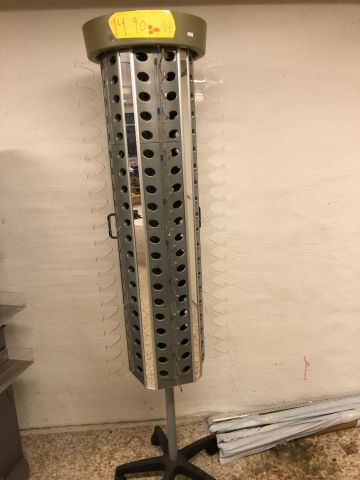 830832-8 Utförsäljning butiksinredning Multioutlet