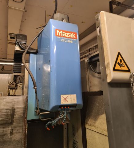 841476-3 Mazak CNC milling machine VTC 20B