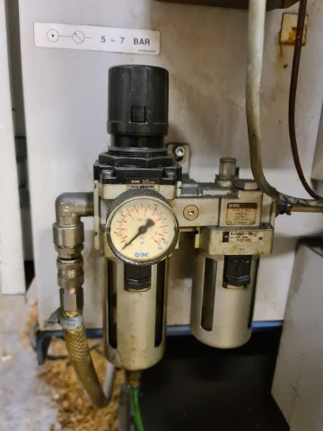 841476-29 Mazak CNC milling machine VTC 20B