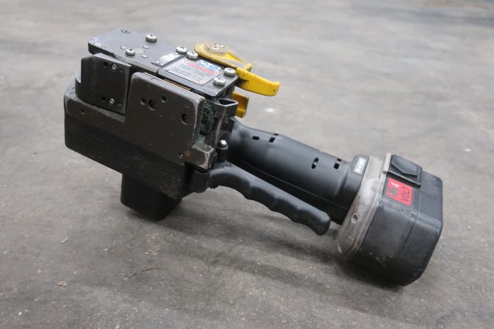 833034-7 Signode belt reel with Fromm tensioner