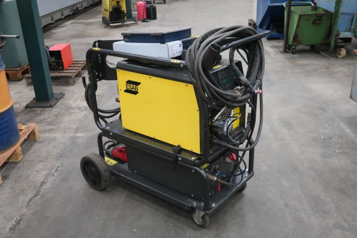 833045-20 TIG welder, ESAB Tig 3000i AC / DC, with cooling unit CoolMidi 1800