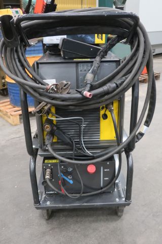 833045-22 TIG welder, ESAB Tig 3000i AC / DC, with cooling unit CoolMidi 1800