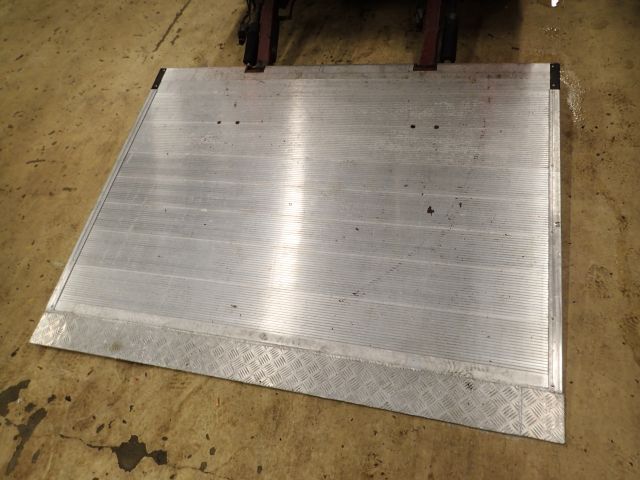 752014-40 Iveco Daily 35S12 Fridge / Freezer car