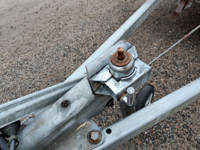 825796-17 FÅGELSTA-SLÄPET II D 100 -1993 Reg: PFH439