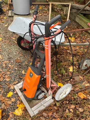 844788-6 High pressure washer and carts Husqvarna PW125