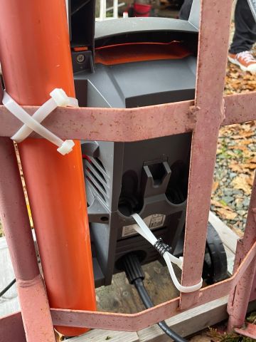 844788-9 High pressure washer and carts Husqvarna PW125