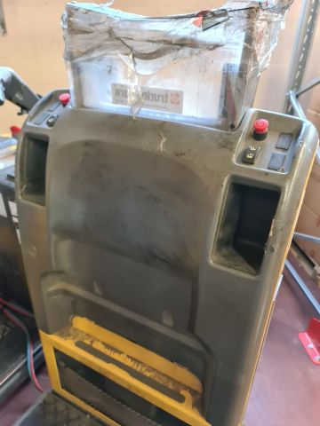 841489-9 Atlet Tempo truck PPF S 120