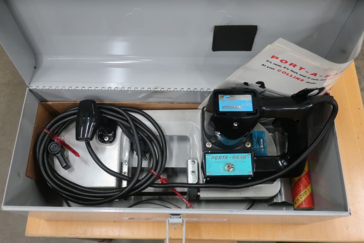 833163-2 Portable band saw, Collins Port-a-saw 7721 E4