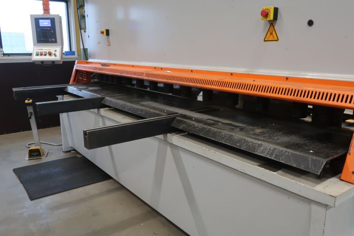 833180-7 Gradsax, ERMAK CNC HVR 3100x16 -2014