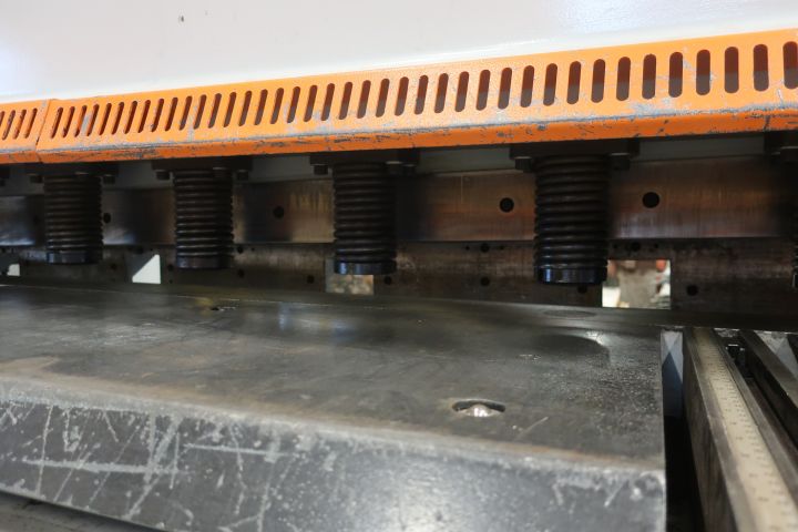 833180-29 Gradsax, ERMAK CNC HVR 3100x16 -2014