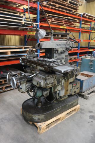833219-3 Milling machine, Fritz Werner
