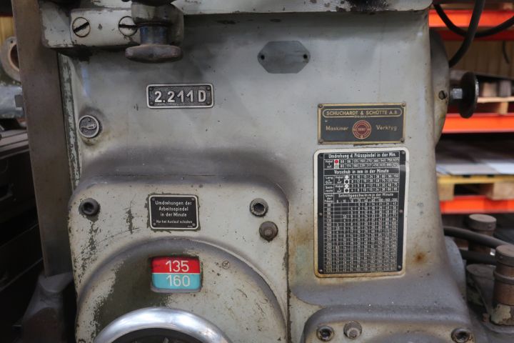 833219-7 Milling machine, Fritz Werner